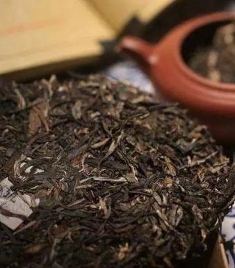 古樹(shù)普洱茶的潔凈之道——談衛(wèi)生潔具與茶道文化的結(jié)合