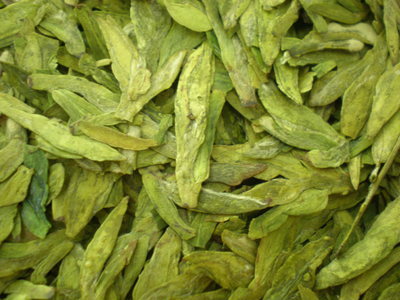 2014年新茶龍井鐵盒裝 品質(zhì)與包裝的完美結(jié)合